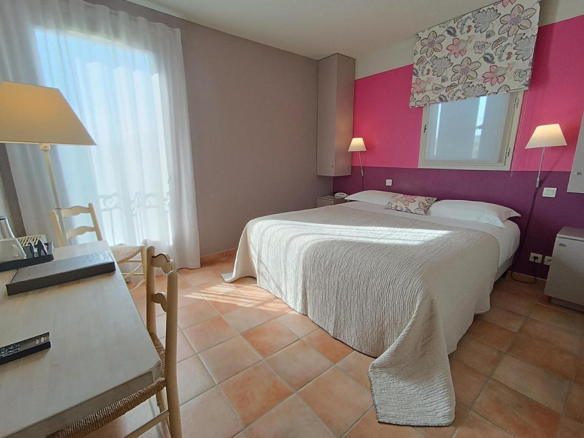 Hotel La Bastide D'Iris Vagnas Exterior photo